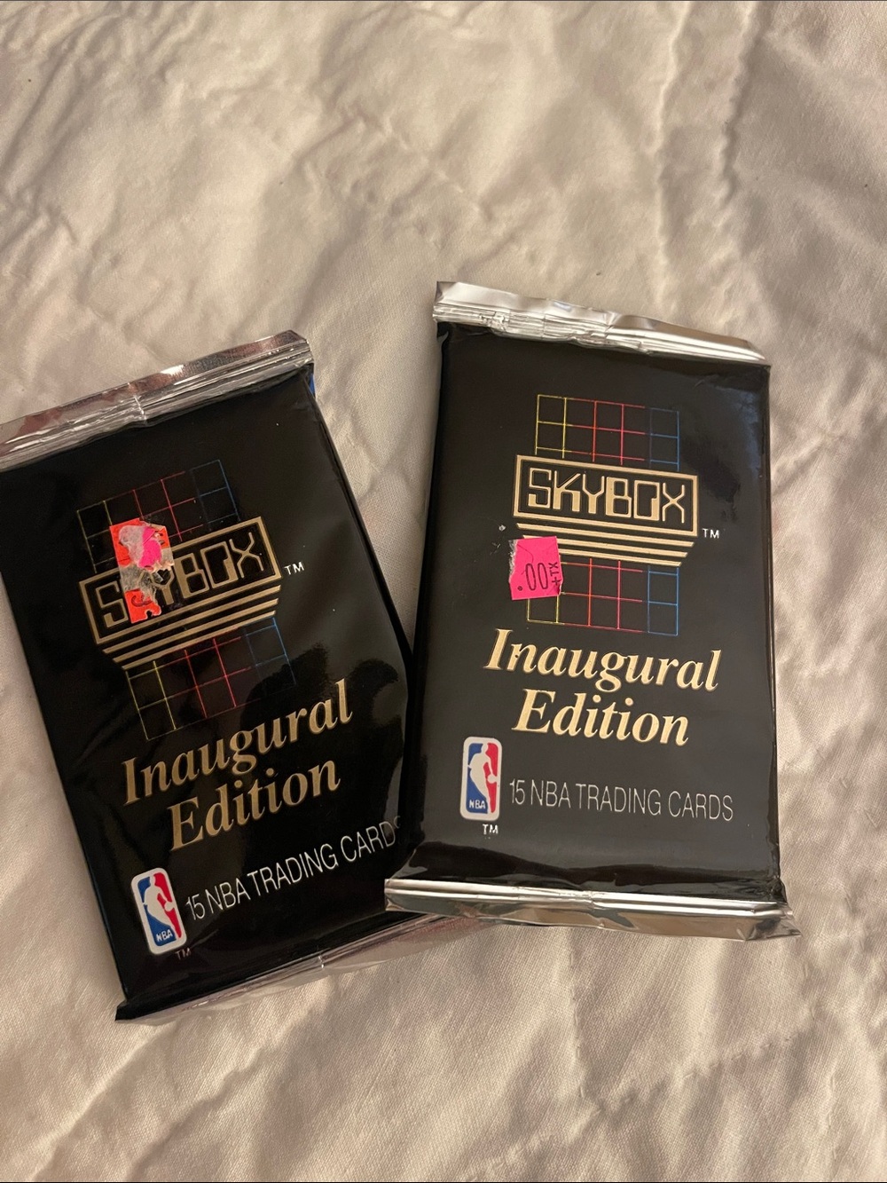 2 SkyBox Inaugural Edition 1990 NBA Basketball Trading Card Pack Sealed 15 Cards